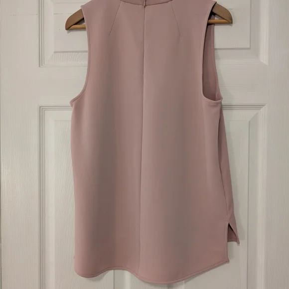Ann Taylor Blush Sleeveless Blouse - Picture 2 of 3